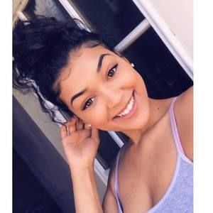 Meet your Posher, Victoria